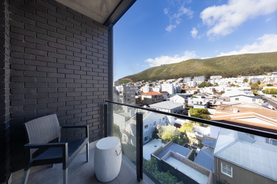 1 Bedroom Property for Sale in Fresnaye Western Cape
